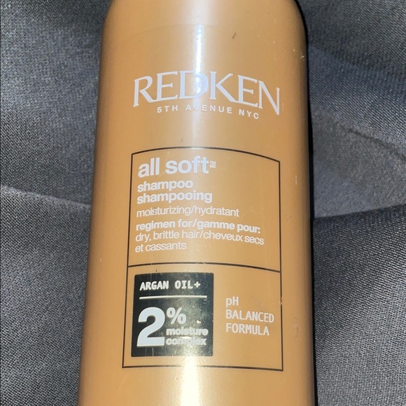 Redken All Soft Shampoo - - Picture 2 of 5